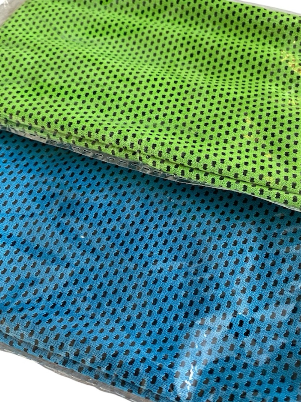 2 Cooling Towels - Bright Green and Blue Mesh